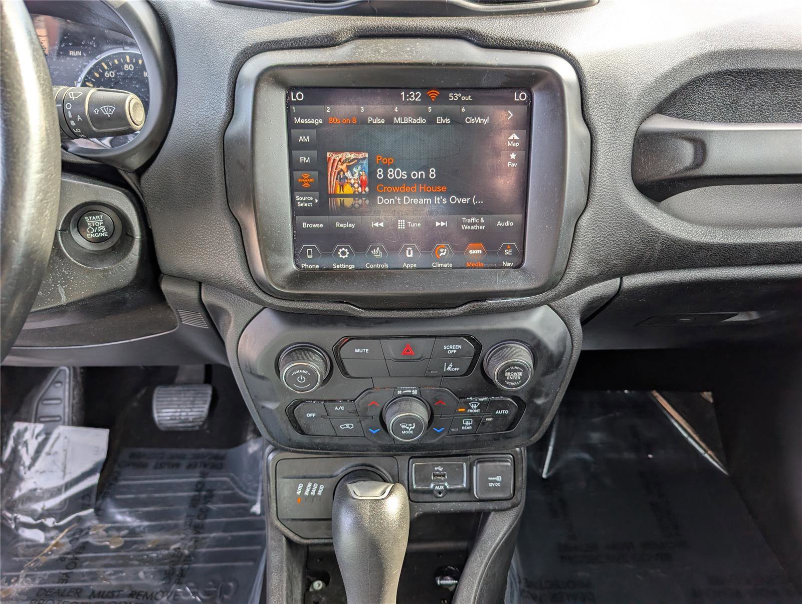 Used 2022 Jeep Renegade Altitude w/ Convenience Group image 17