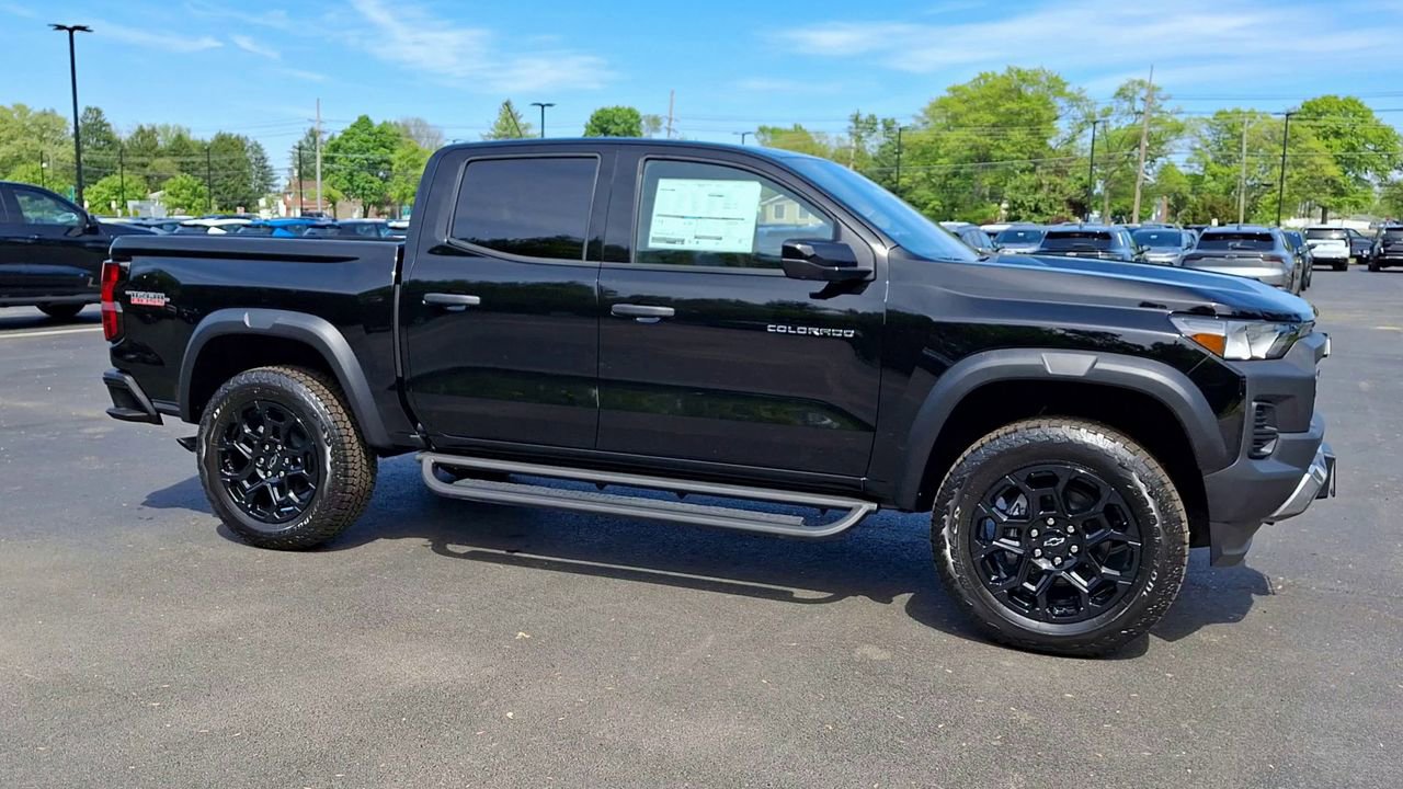 New 2026 Chevrolet Colorado Trail Boss AWD/4WD image 4