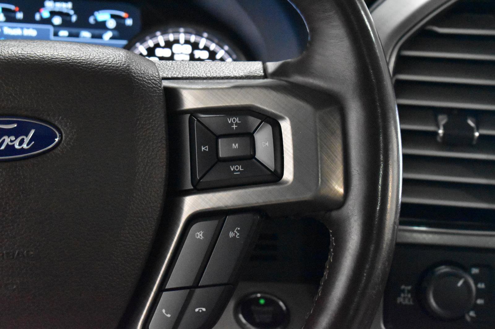 Used 2019 Ford F150 Limited w/ Trailer Tow Package image 10