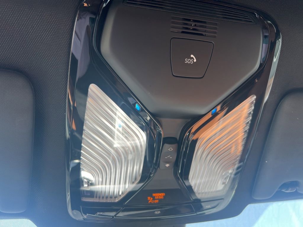 Certified 2025 BMW i4 xDrive40i AWD/4WD image 16