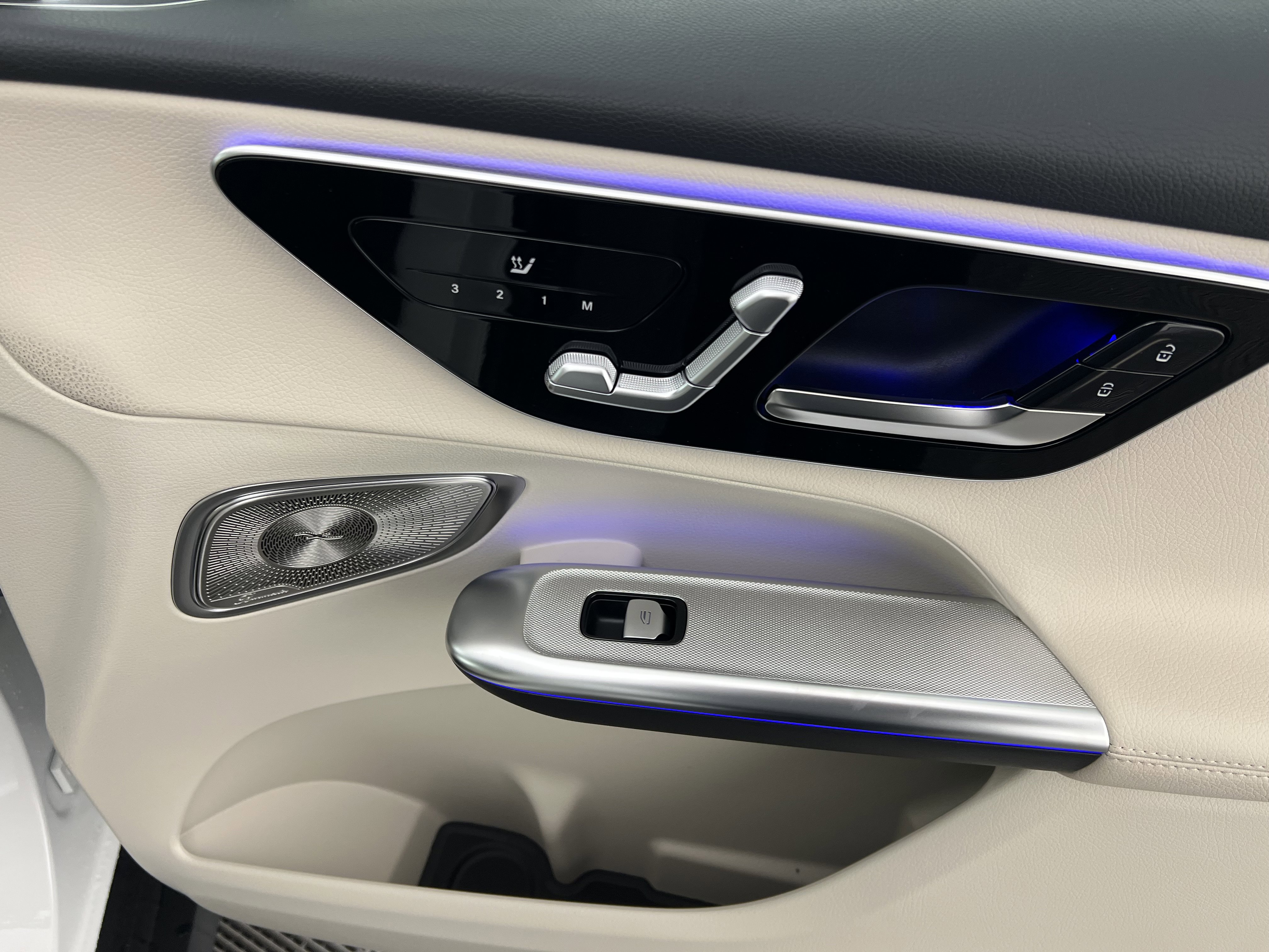 New 2026 Mercedes-Benz GLC 300 4MATIC image 24