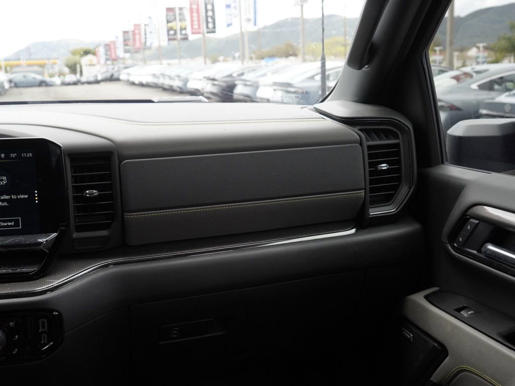 Used 2025 Chevrolet Silverado 2500 ZR2 w/ ZR2 Bison Edition AWD/4WD image 21