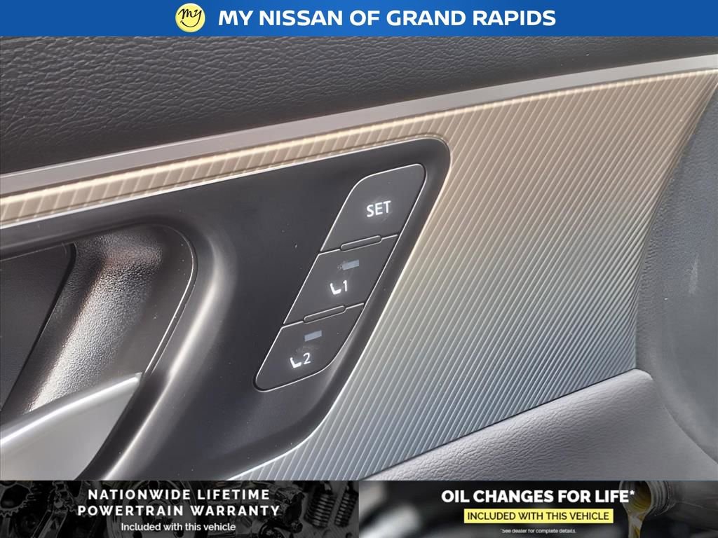 New 2025 Nissan Murano SL w/ Cargo Package image 7