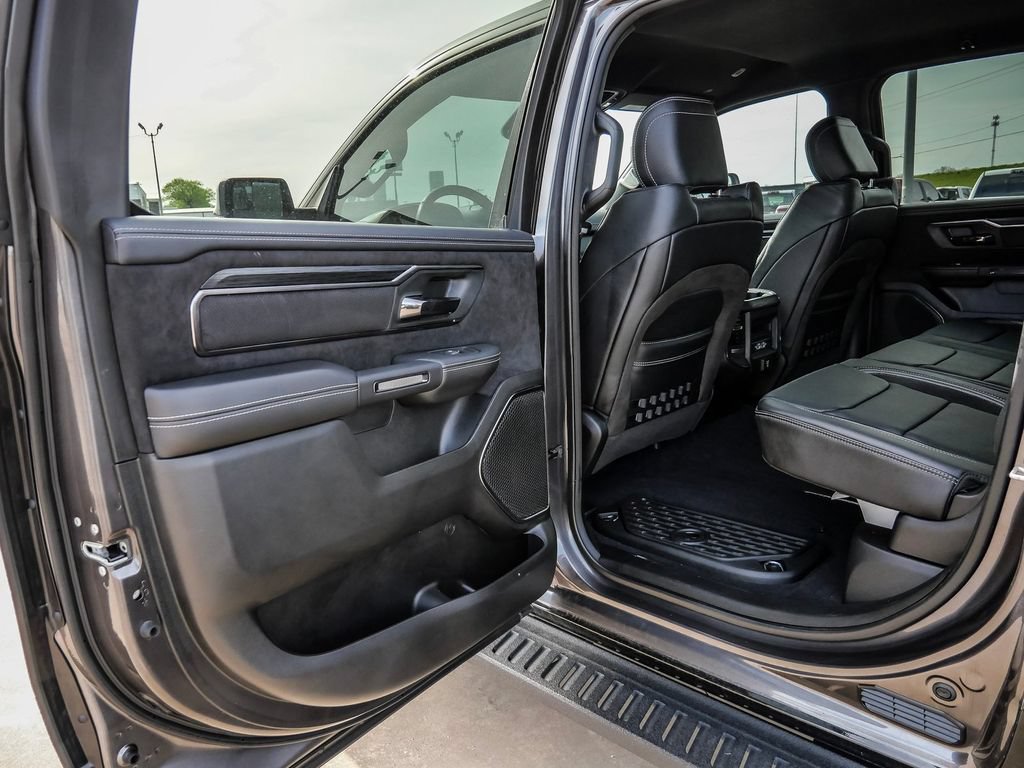Used 2025 RAM 1500 RHO AWD/4WD image 26