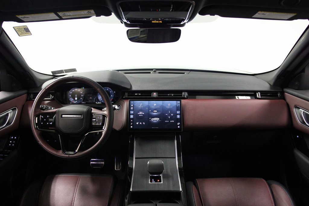 Used 2024 Land Rover Range Rover Velar Dynamic HSE video 2