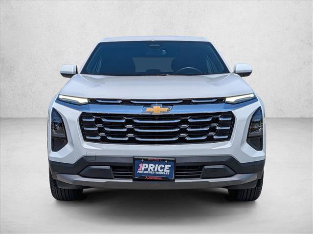 Used 2025 Chevrolet Equinox LT image 2