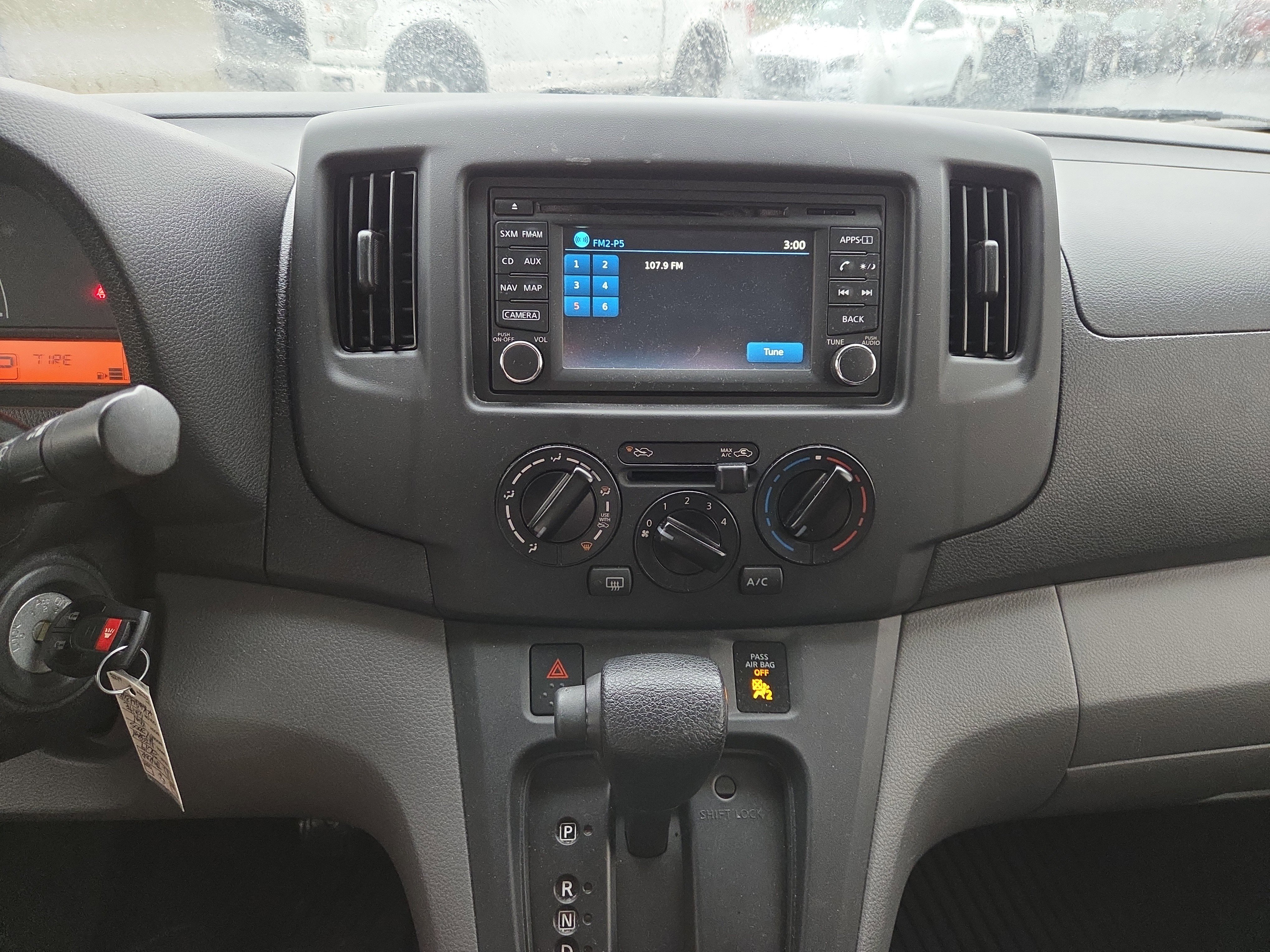 Used 2019 Nissan NV200 SV w/ Navigation Package FWD image 18