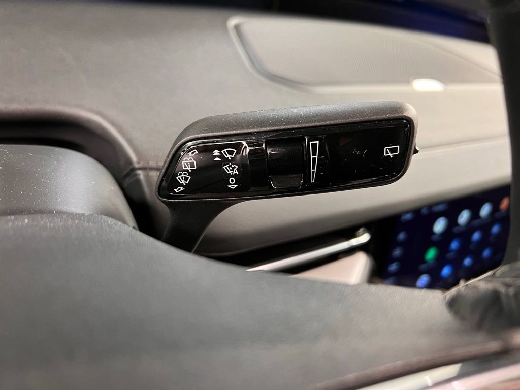 Used 2025 Lincoln Navigator Reserve w/ Jet Appearance Package image 24