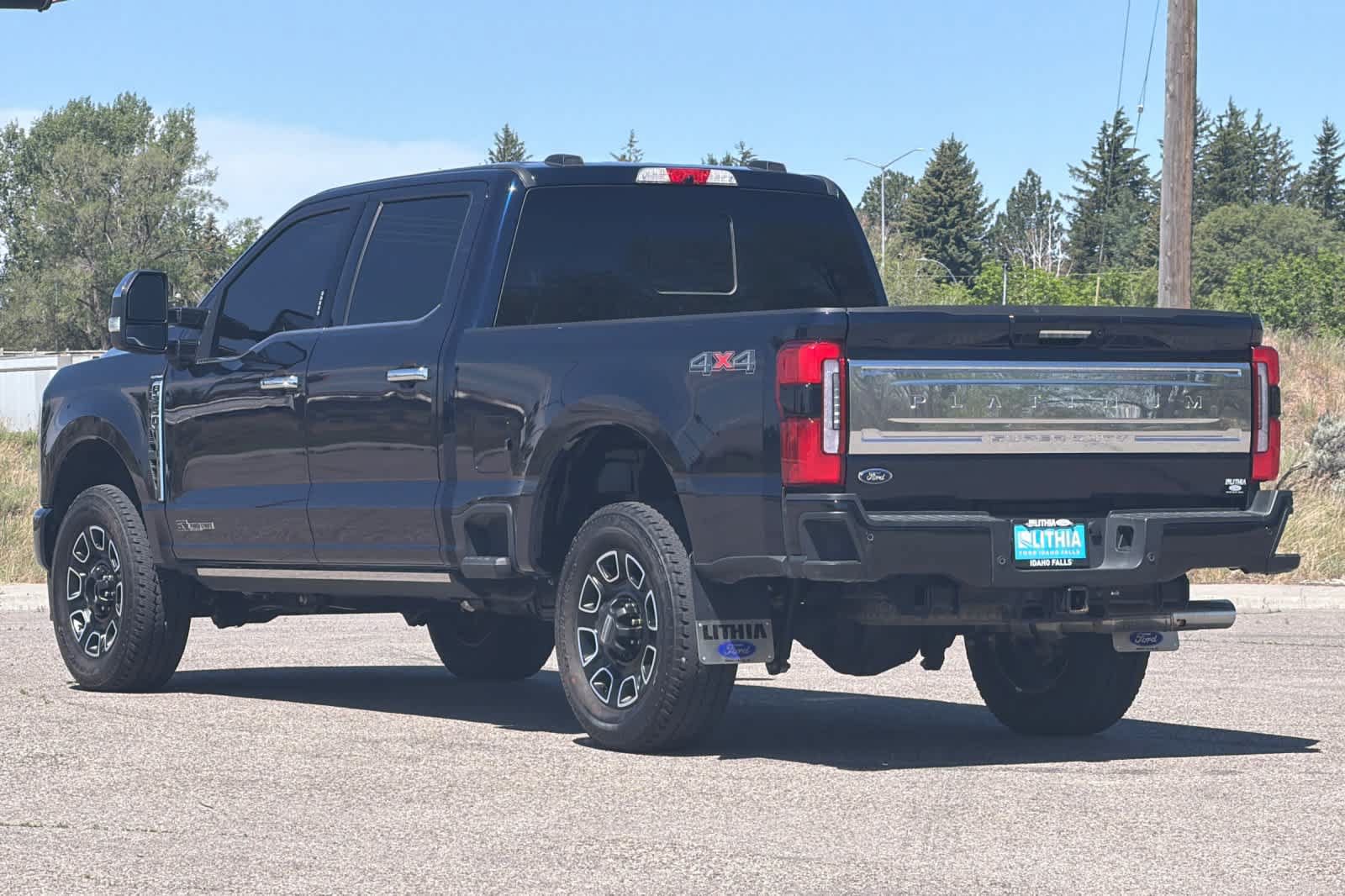 Certified 2024 Ford F350 Platinum AWD/4WD image 6