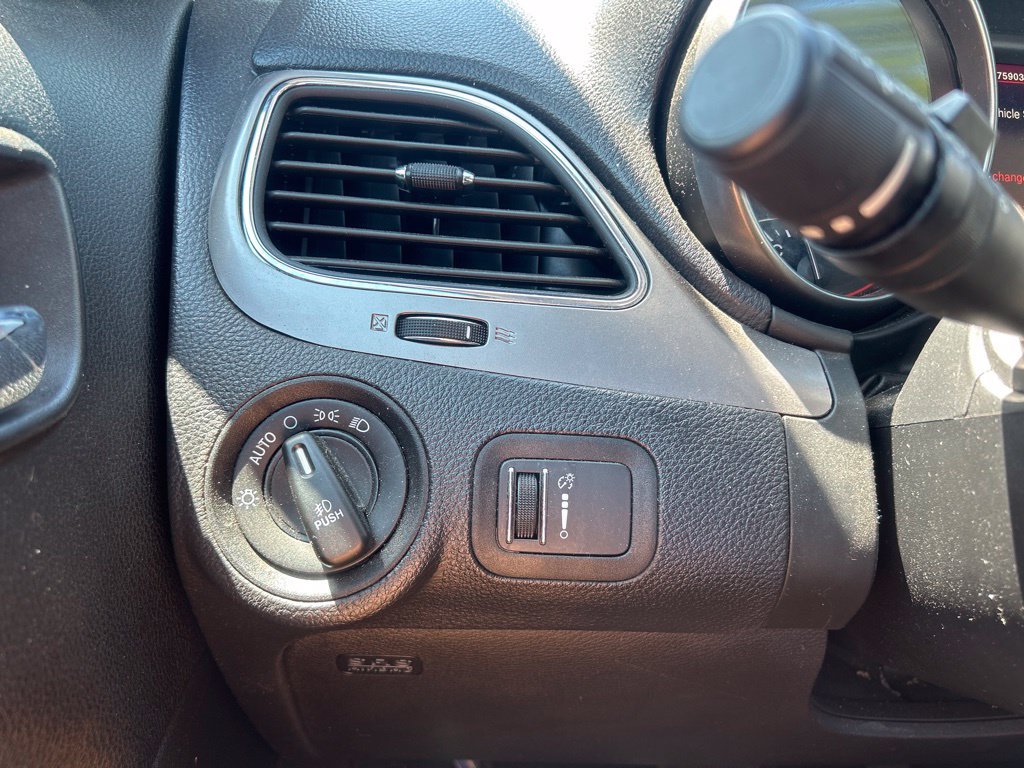 Used 2020 Dodge Journey Crossroad FWD image 20