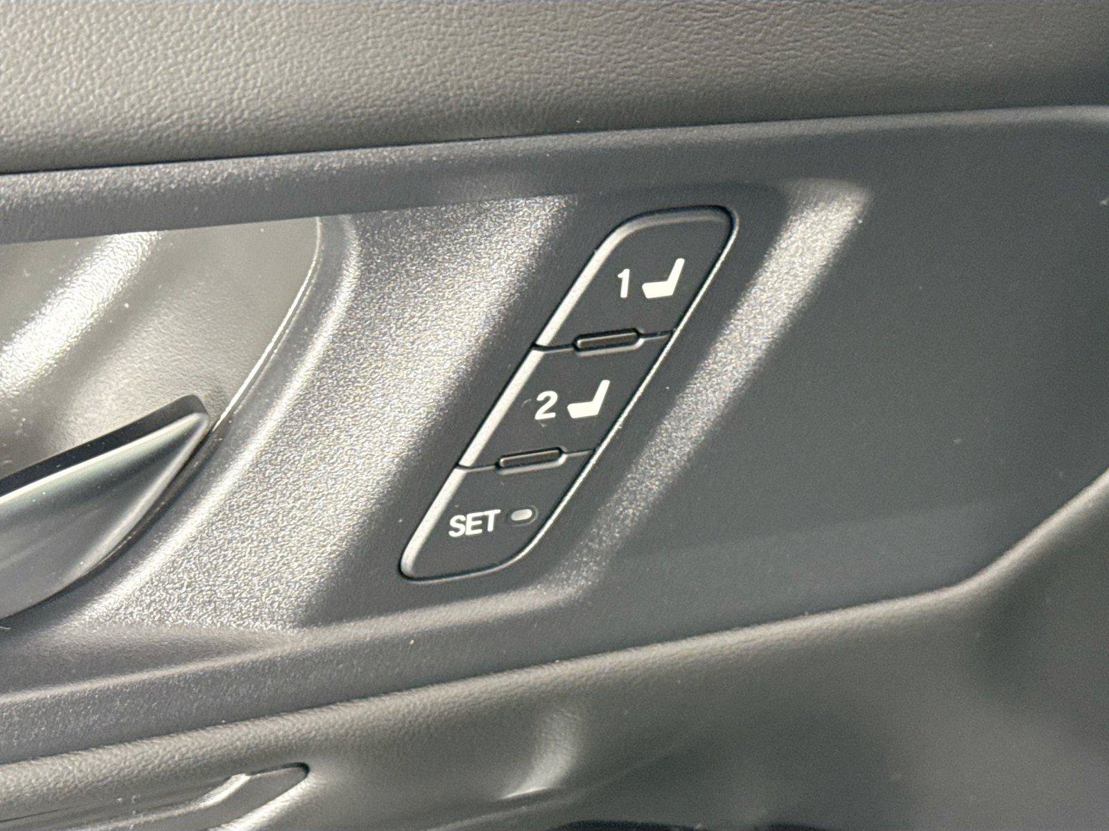 Used 2024 Honda Accord Touring image 28