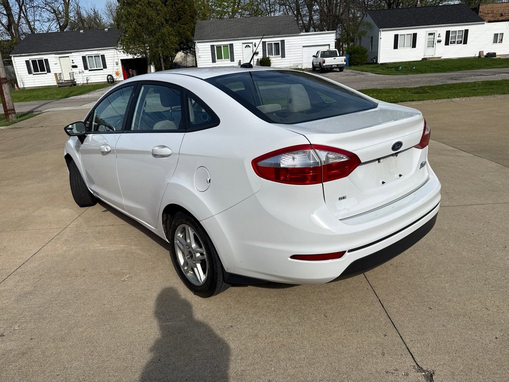 Used 2019 Ford Fiesta SE image 8
