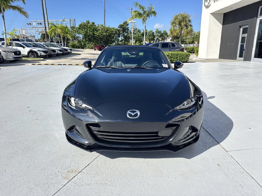 Used 2025 MAZDA MX-5 Miata Grand Touring w/ Appearance Package RWD image 8