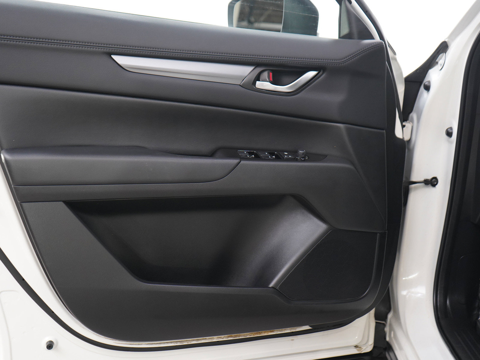 Used 2020 MAZDA CX-5 Touring AWD/4WD image 19