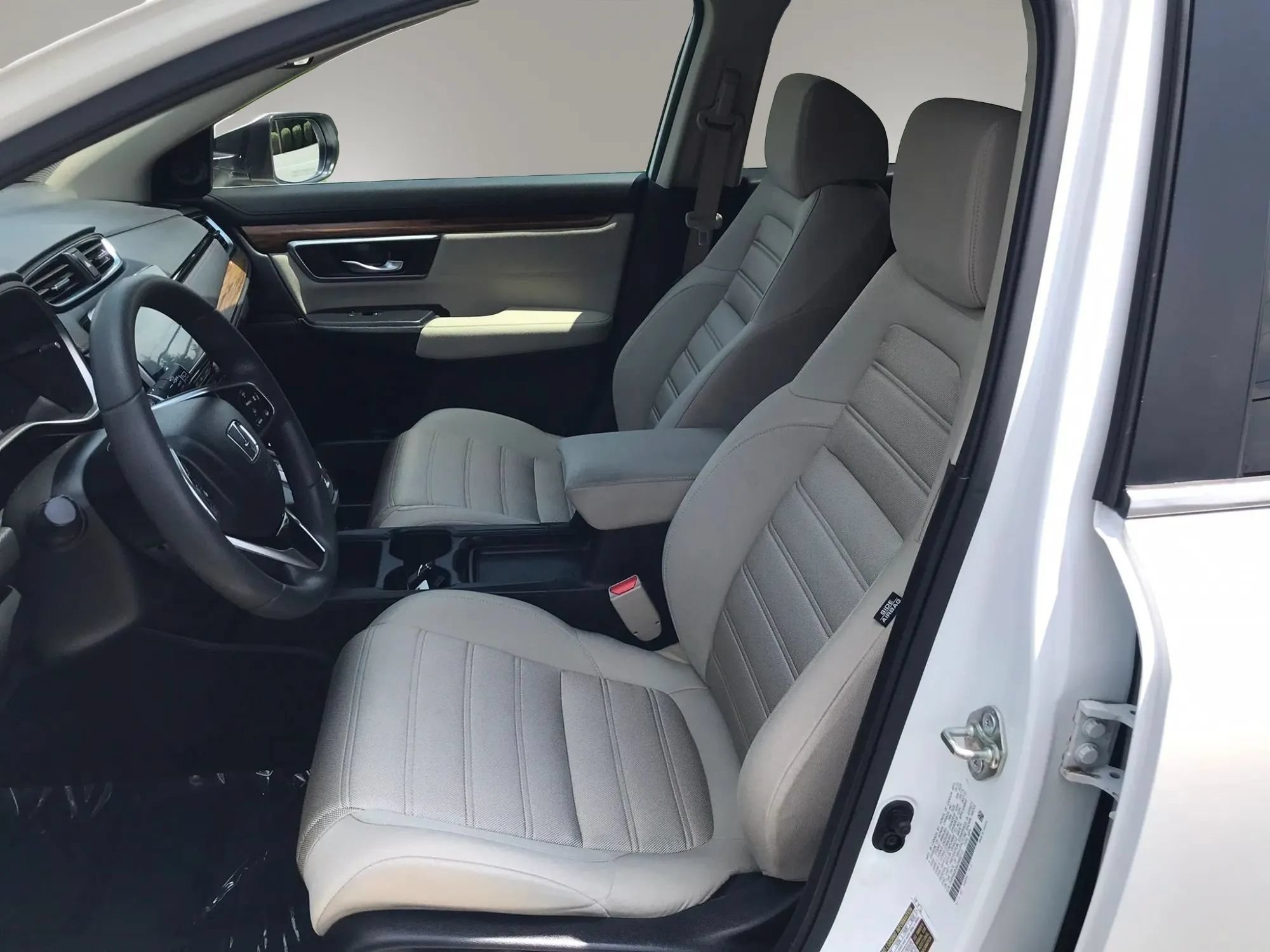 Used 2018 Honda CR-V EX image 2