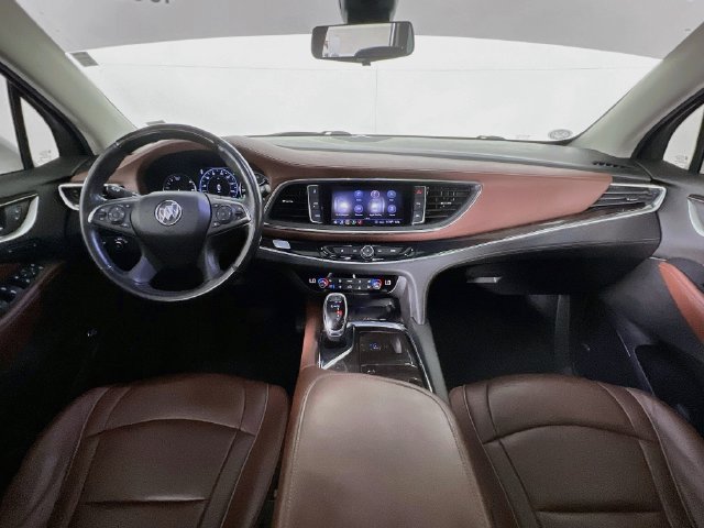 Used 2021 Buick Enclave Avenir AWD/4WD image 25