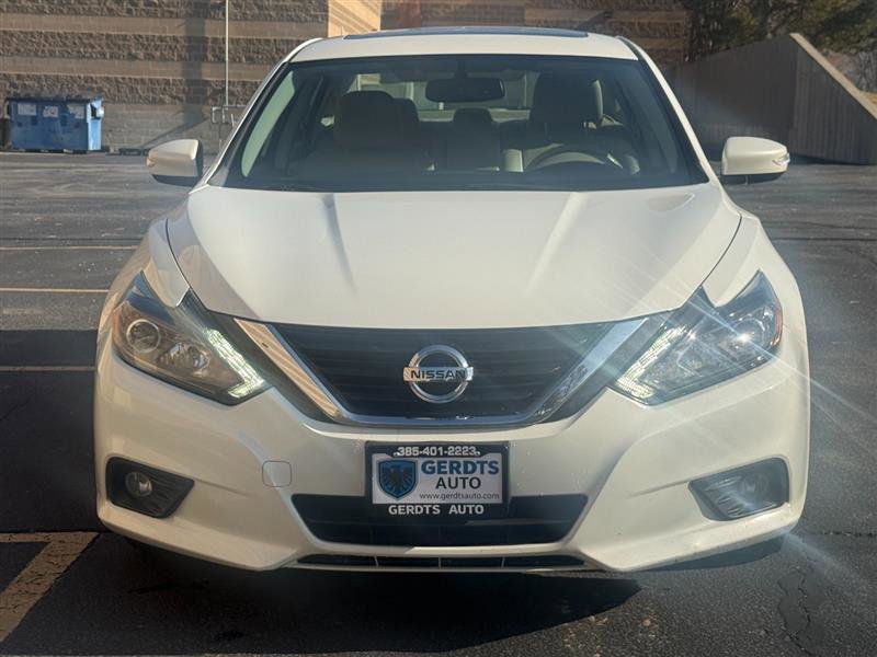 Used 2018 Nissan Altima 2.5 SL w/ 2.5 SL Technology Package image 8