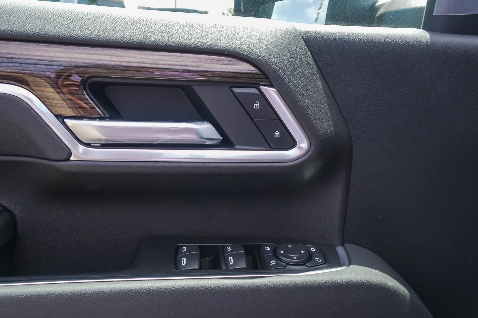 New 2026 Chevrolet Silverado 2500 LT w/ All Star Edition AWD/4WD image 19