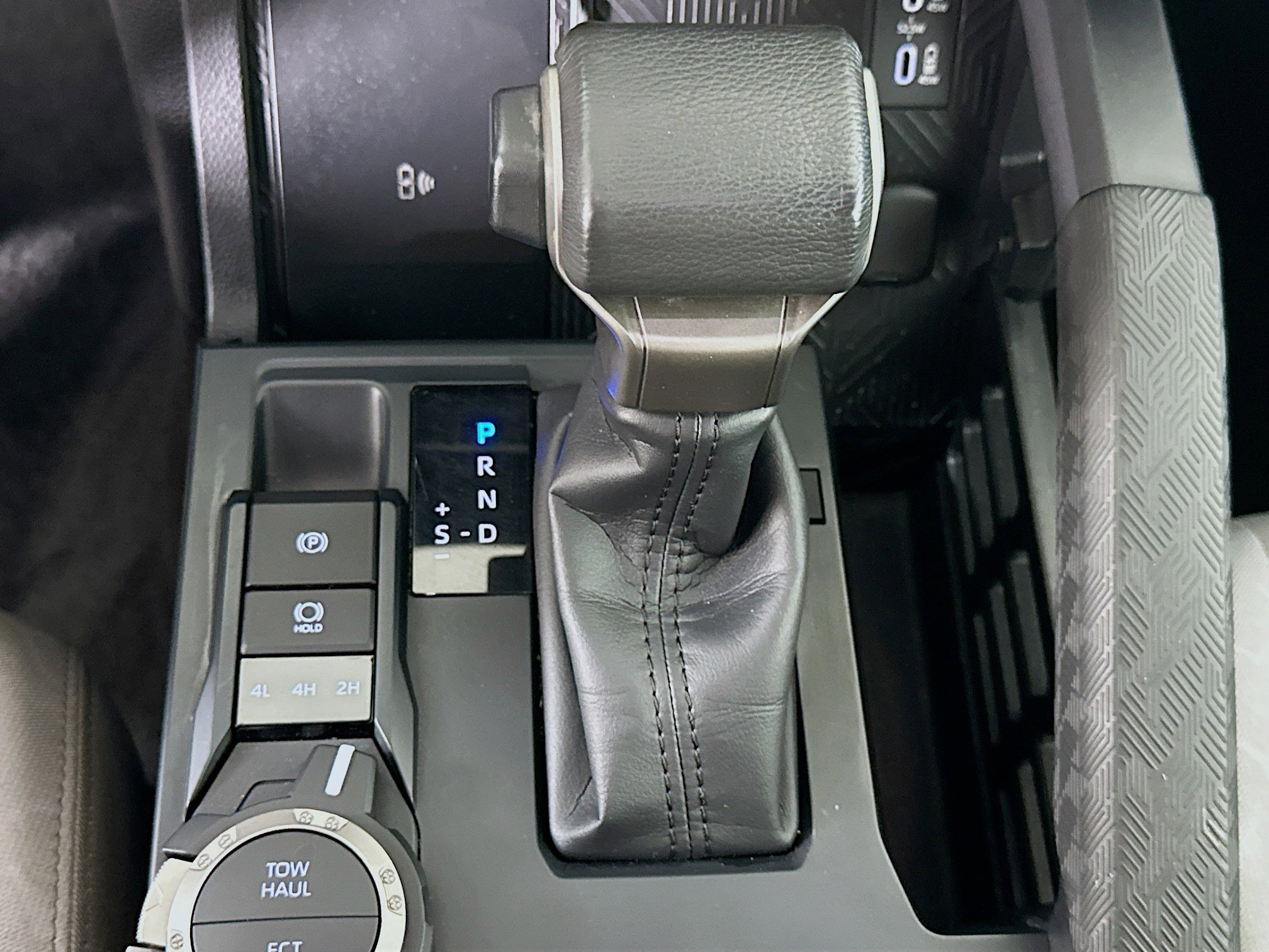 Used 2024 Toyota Tacoma SR5 image 24