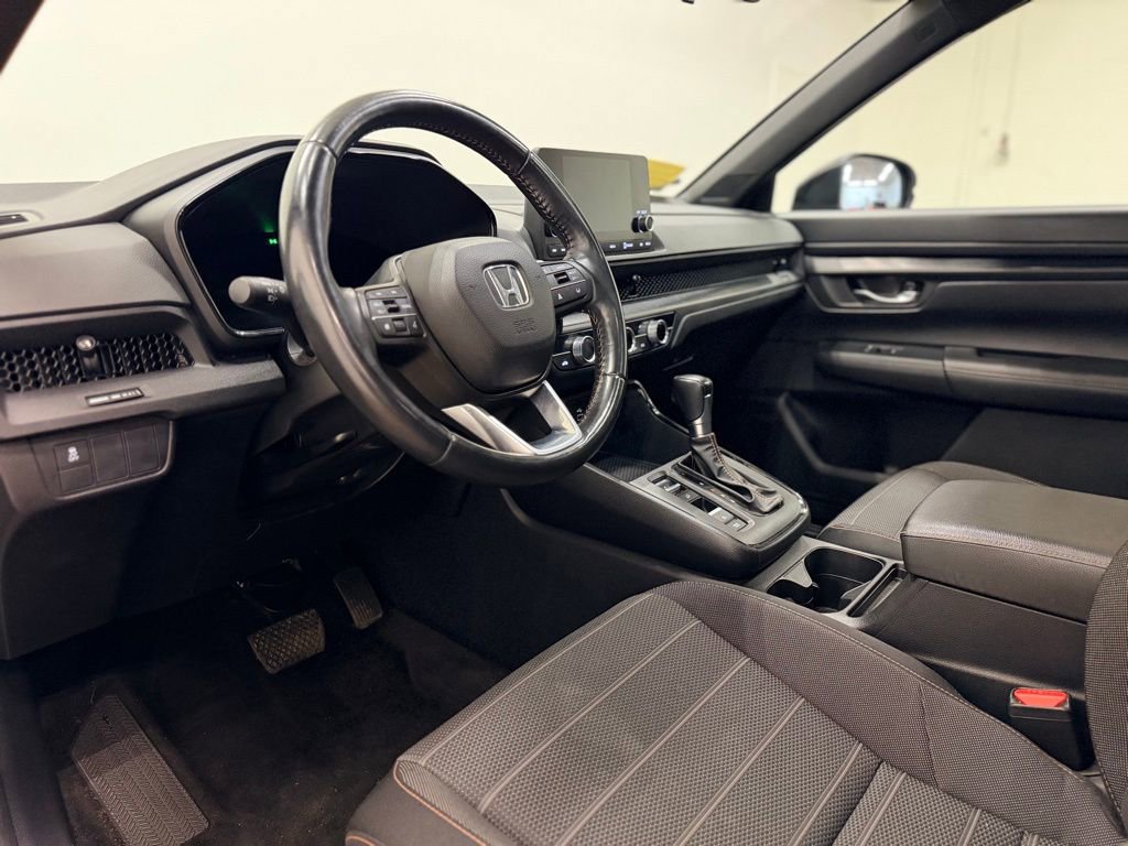 Used 2024 Honda CR-V Sport image 12