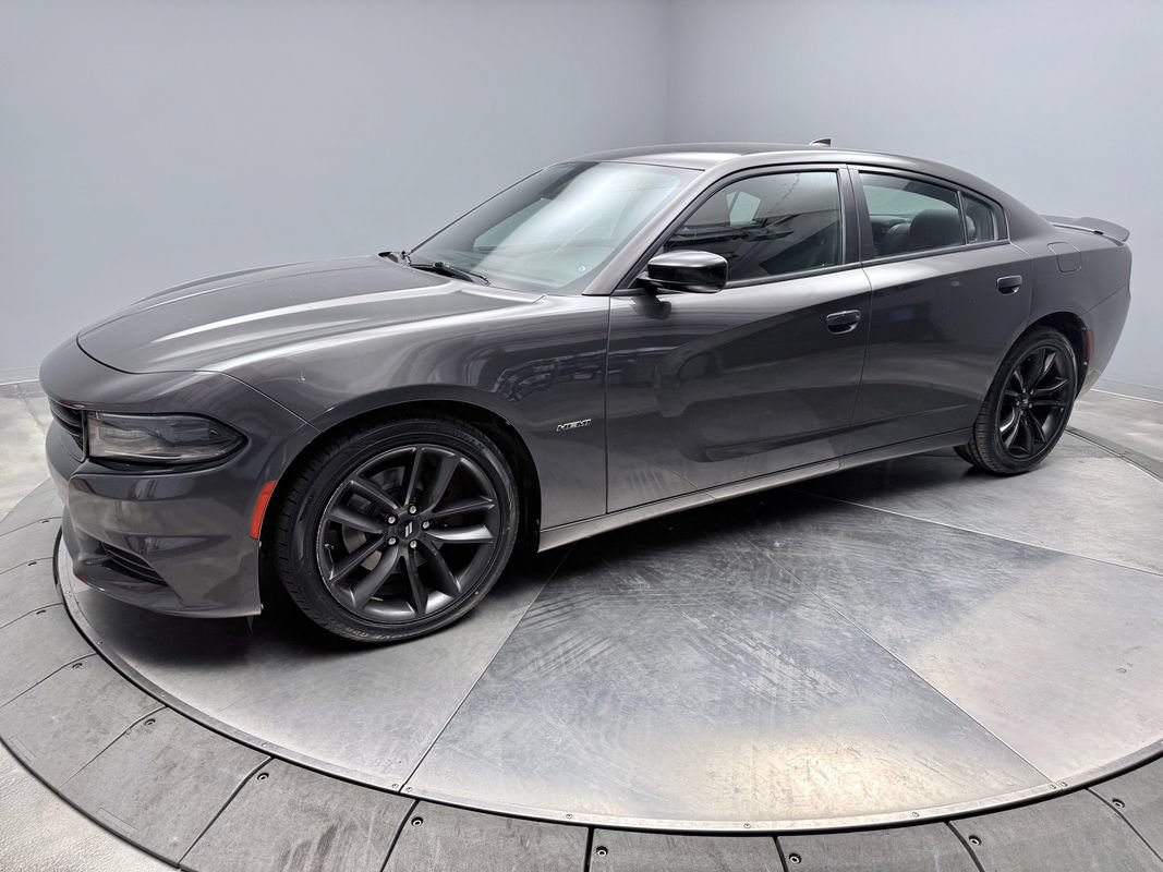 Used 2017 Dodge Charger R/T w/ Blacktop Package