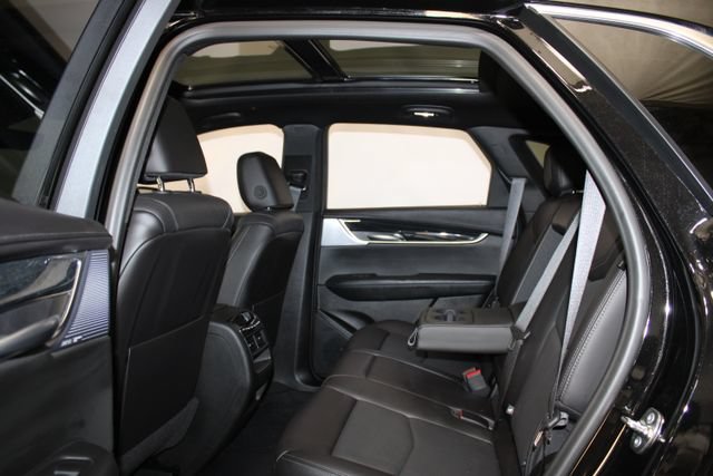 Certified 2026 Cadillac XT5 Premium Luxury w/ Driver Assist Package AWD/4WD image 9