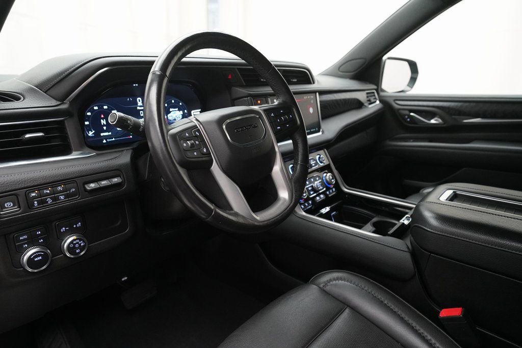 Used 2022 GMC Yukon Denali image 8