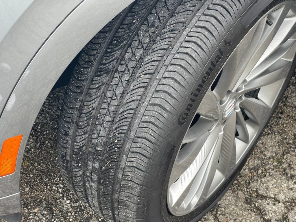 Used 2024 Buick Envision Avenir AWD/4WD image 37