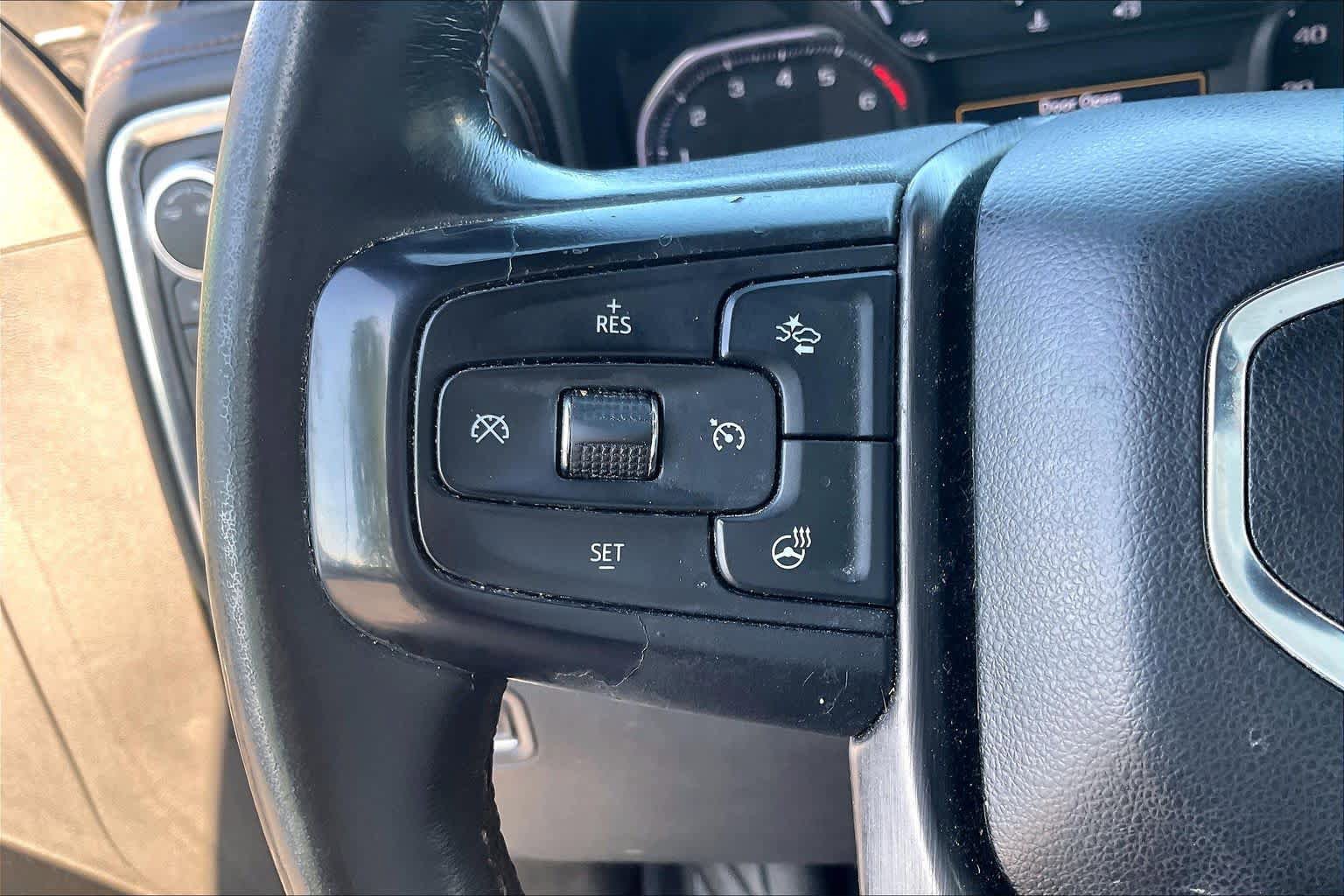 Used 2020 GMC Sierra 1500 AT4 w/ Off-Road Performance Package AWD/4WD image 25