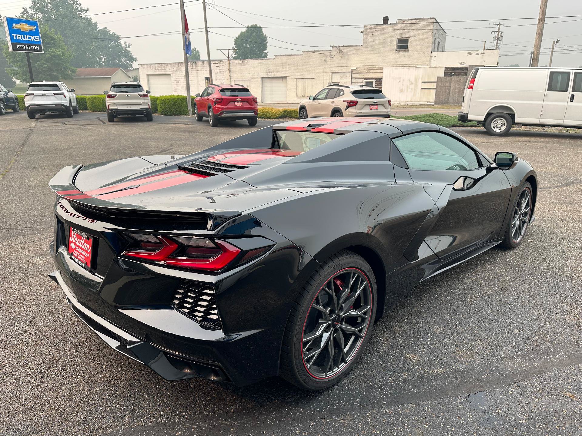 New 2027 Chevrolet Corvette Stingray Convertible w/ Battery Protection Package RWD image 3