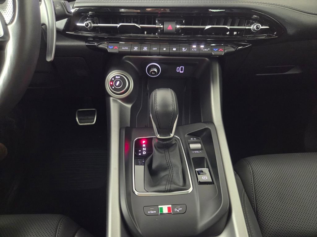 Used 2024 Alfa Romeo Tonale Veloce AWD/4WD image 15