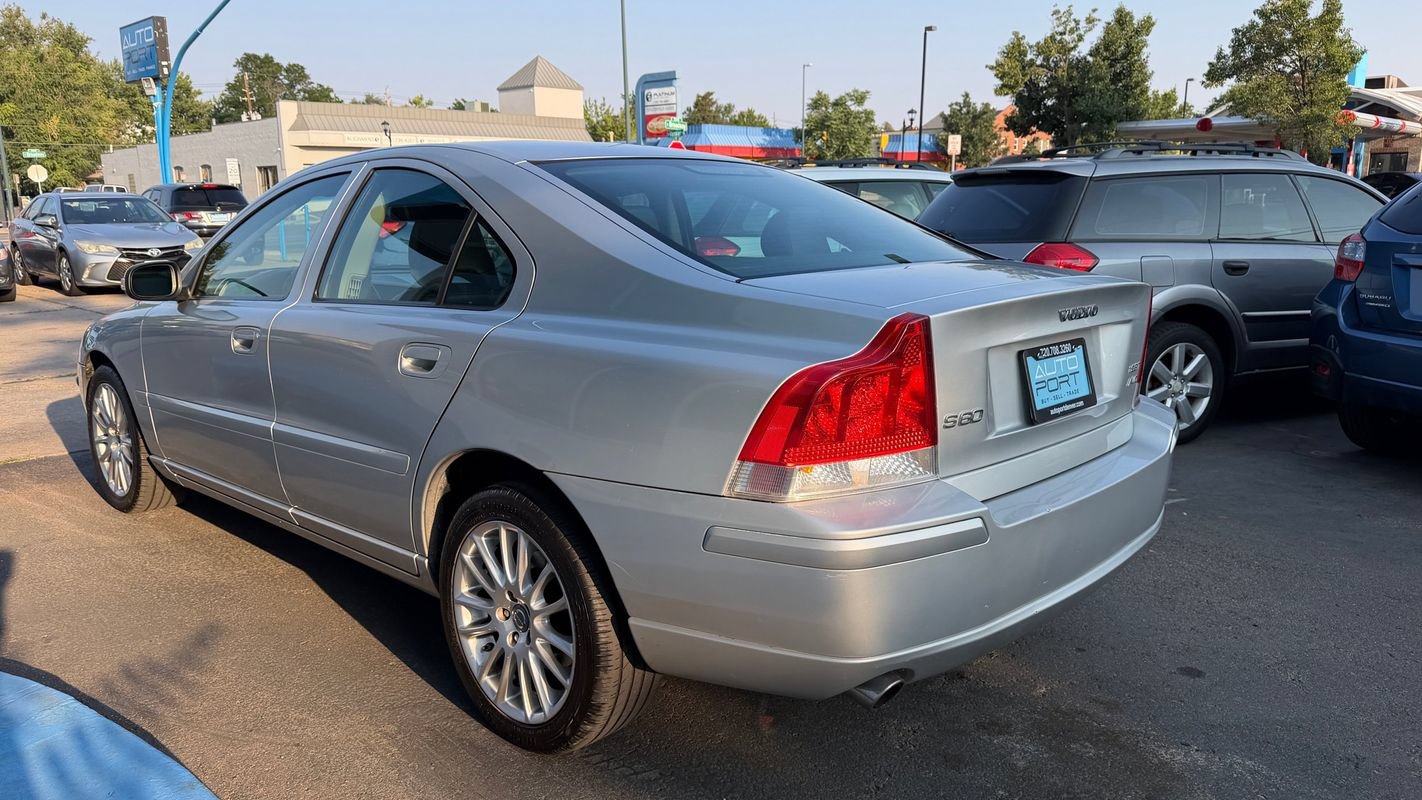 Used 2007 Volvo S60 2.5T AWD/4WD image 4