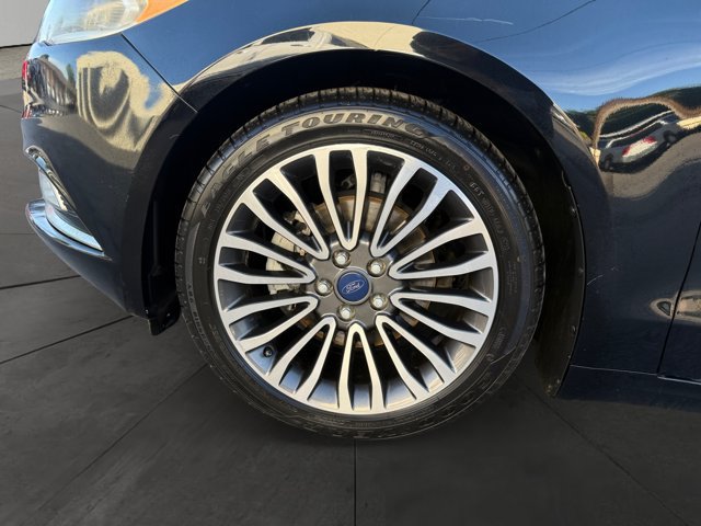 Used 2018 Ford Fusion Titanium AWD/4WD image 9