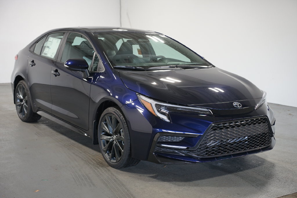 New 2027 Toyota Corolla SE FWD image 3