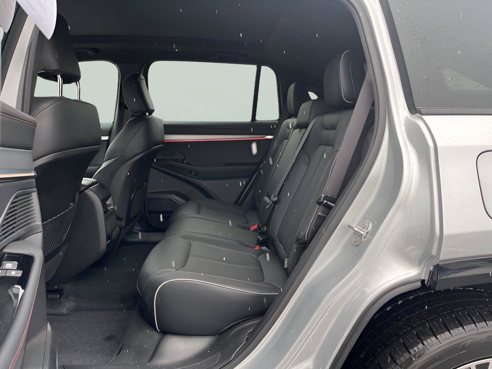 New 2025 Jeep Wagoneer S Limited AWD/4WD image 22