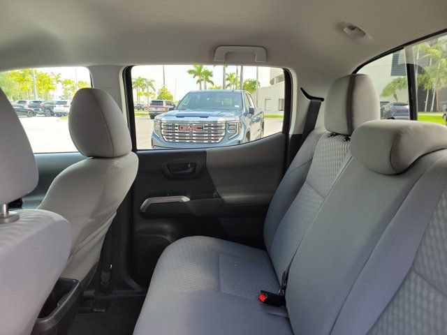 Used 2021 Toyota Tacoma SR5 RWD image 13
