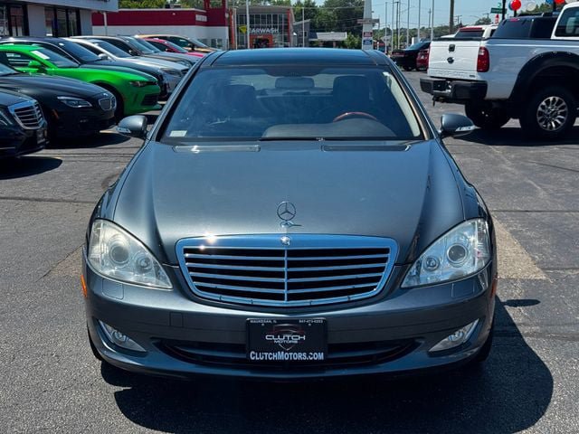 Used 2007 Mercedes-Benz S 550 4MATIC image 2