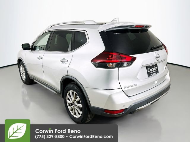Used 2019 Nissan Rogue SV image 5