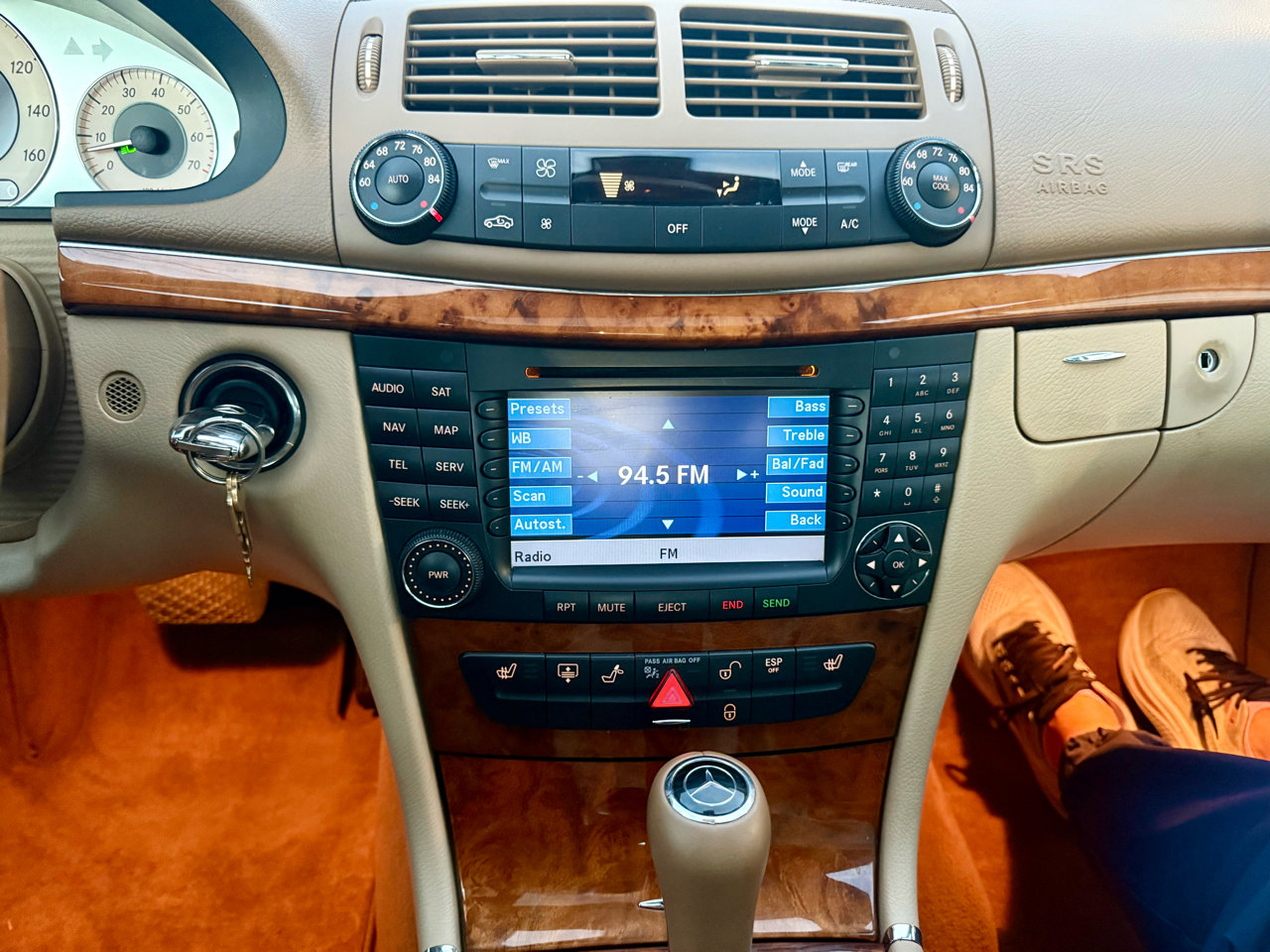 Used 2008 Mercedes-Benz E 350 Luxury image 35