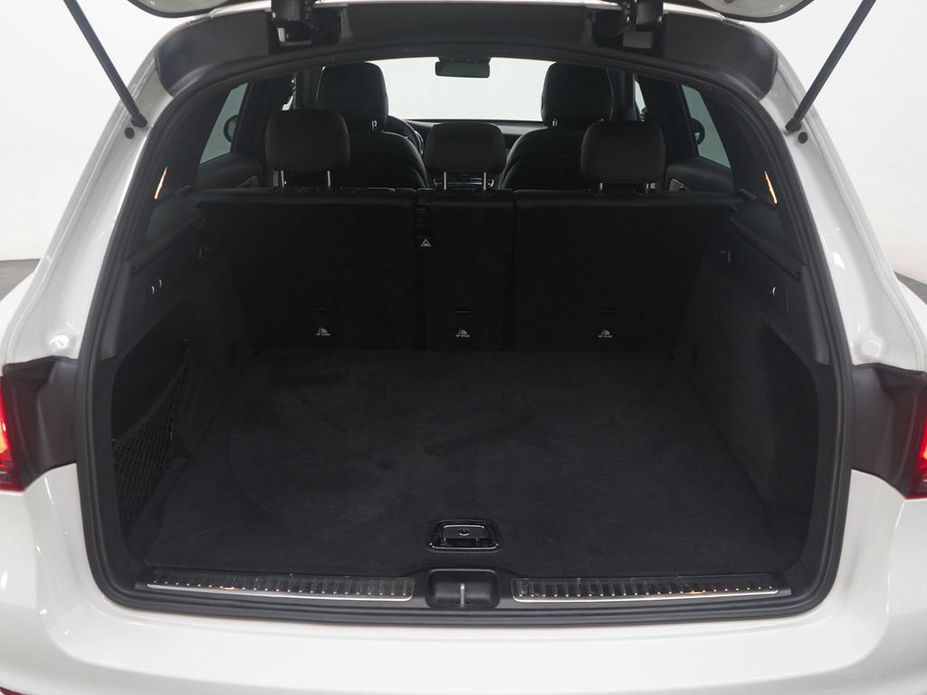 Used 2022 Mercedes-Benz GLC 43 AMG 4MATIC image 17