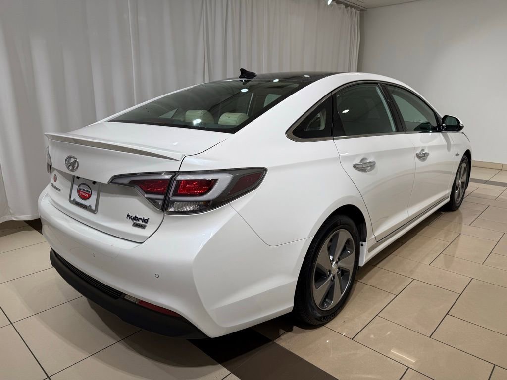 Used 2017 Hyundai Sonata Limited w/ Ultimate Package 02 image 5