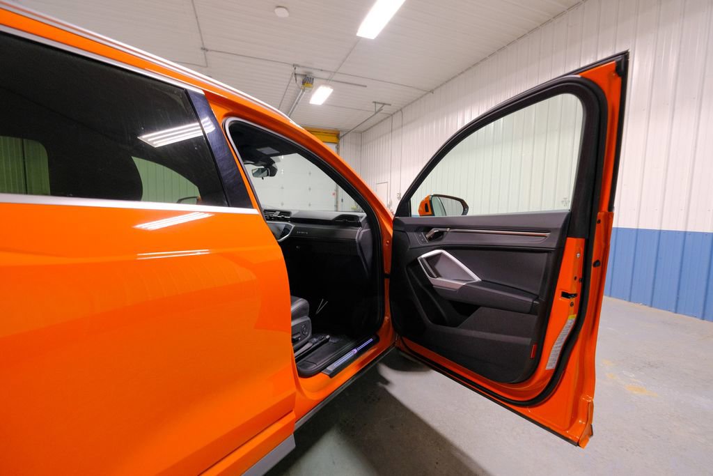 Used 2025 Audi Q3 2.0T Premium image 15