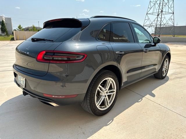Used 2017 Porsche Macan AWD/4WD image 6
