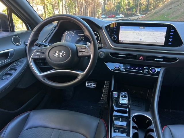 Used 2022 Hyundai Sonata SEL Plus w/ Cargo Package image 18