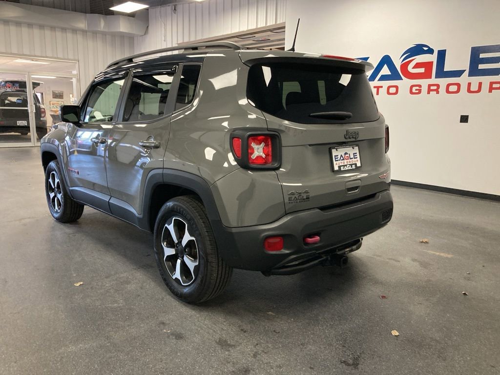 Used 2019 Jeep Renegade Trailhawk w/ UConnect 8.4 Nav Group AWD/4WD image 8