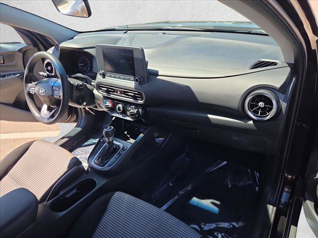 Used 2022 Hyundai Kona SE FWD image 20