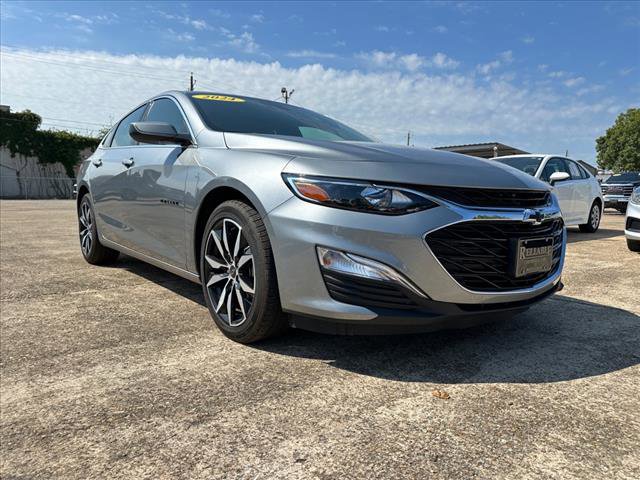 Used 2024 Chevrolet Malibu RS image 2