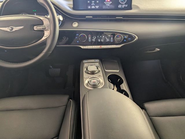 Used 2022 Genesis GV70 2.5T w/ Advanced Package image 26