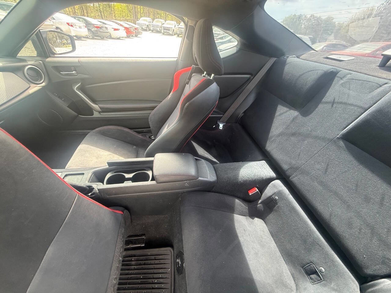 Used 2015 Scion FR-S image 22
