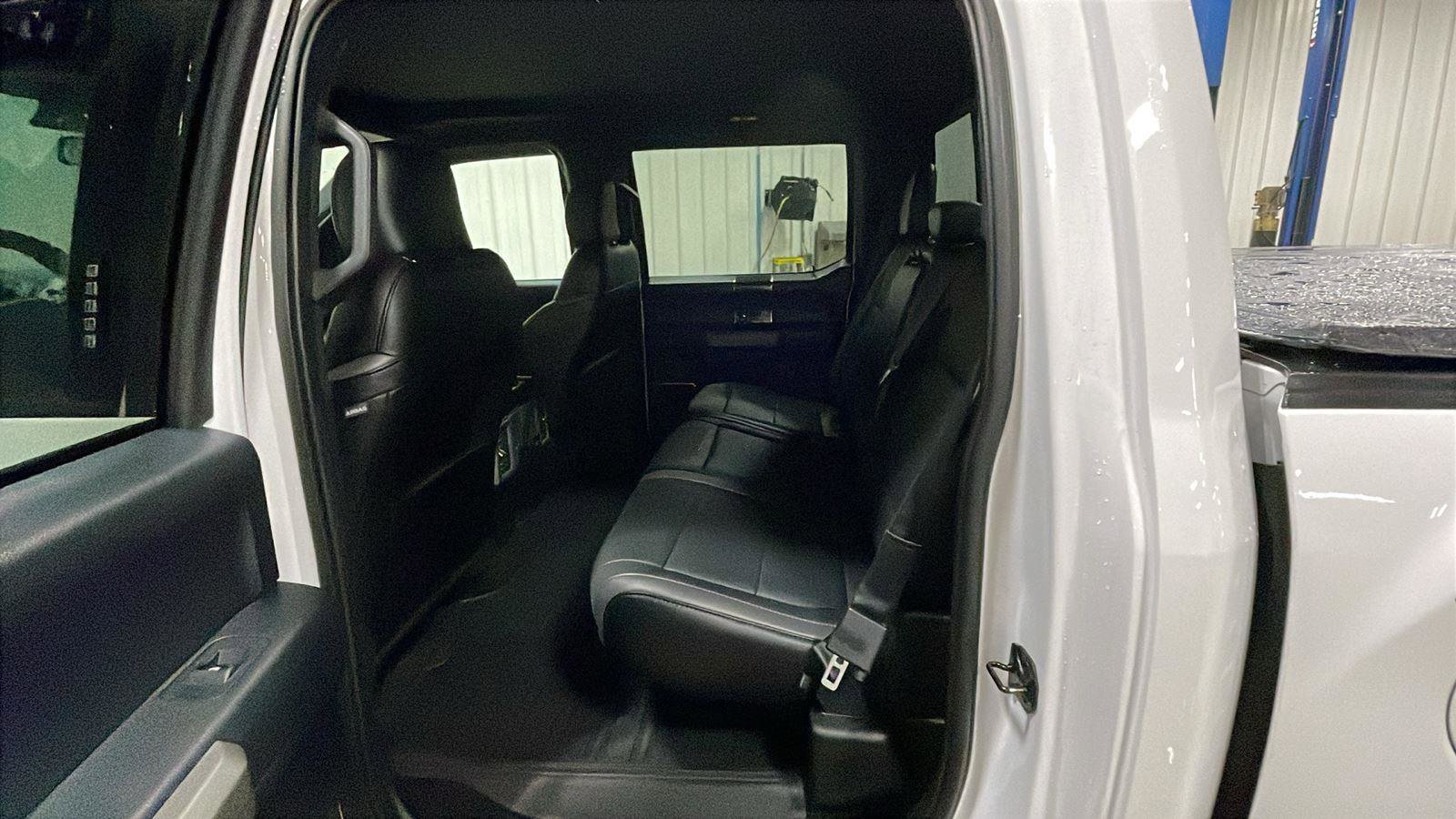 Used 2020 Ford F150 Raptor w/ Equipment Group 802A Luxury image 9